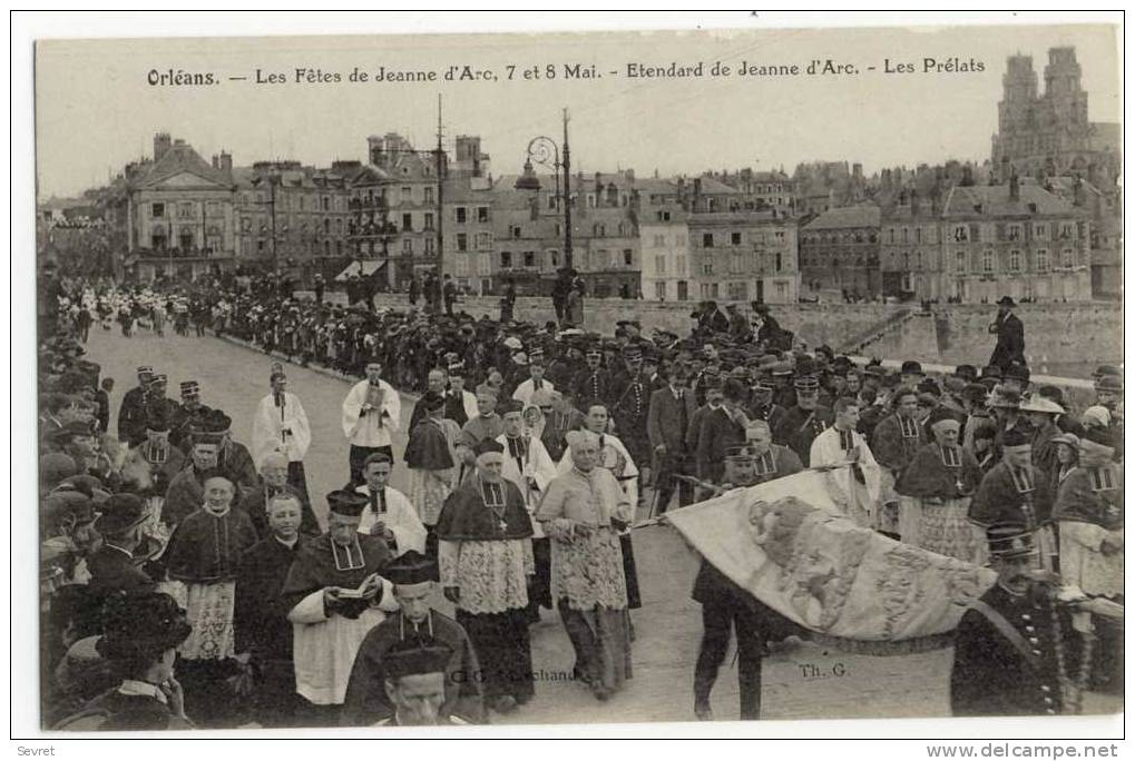 ORLEANS -  Fêtes De Jeanne D´Arc. 7 Et 8 Mai. Etendard De Jeanne D'Arc - Les Prélats. - Orleans