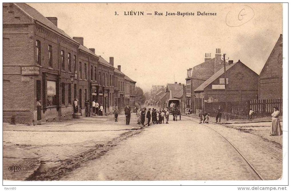 62 LIEVIN Rue Jean Baptiste Defernez Cpa Animée - Lievin