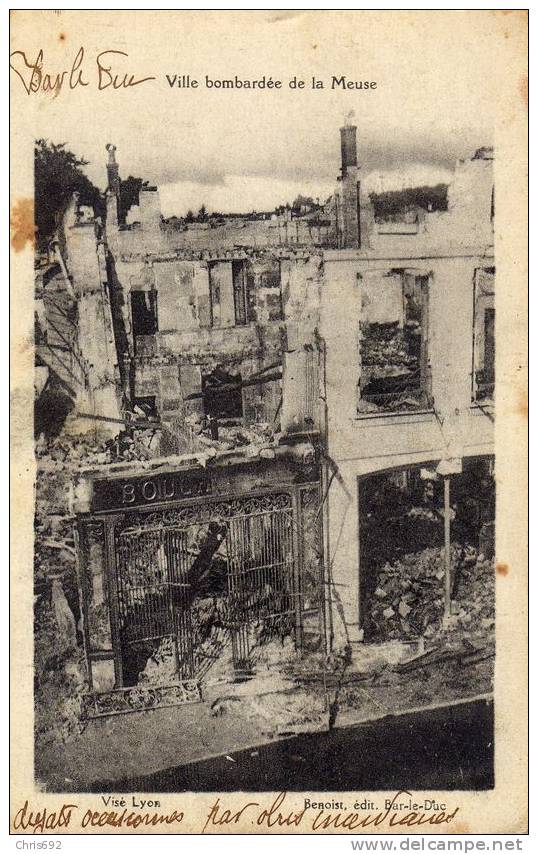 Ruines De Guerre Ville Bombardée Dans La Meuse - Guerre 1914-18