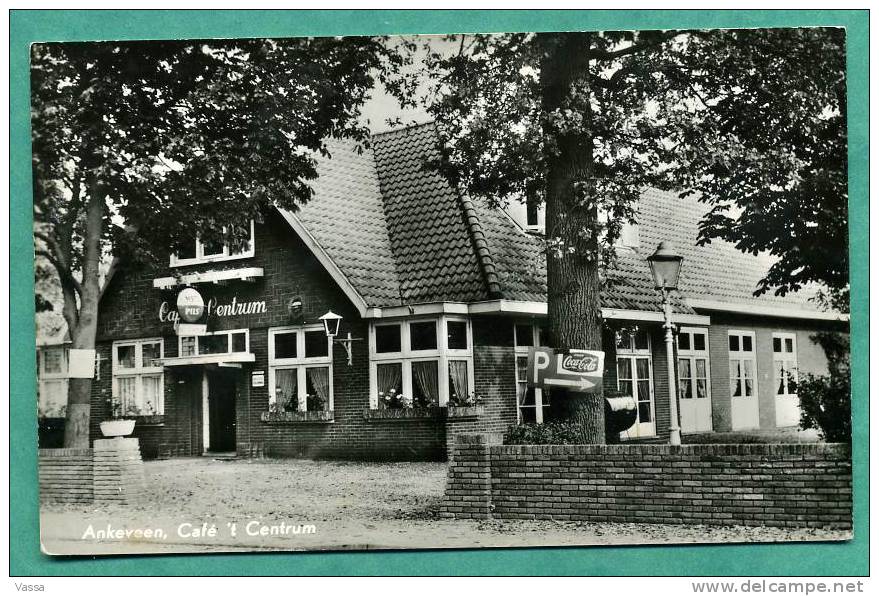 Arkeveen , Café  Petit Restaurant HET CENTRUM  .Dorpsweg 9 .. Rare Postcard , ( Wijdemeren , Bossum) - Bussum