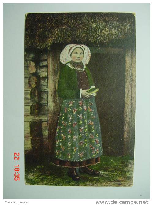 252 VOLKSTYPEN POLEN POLSKA POLAND    YEARS 1910  OTHERS IN MY STORE - Costumes