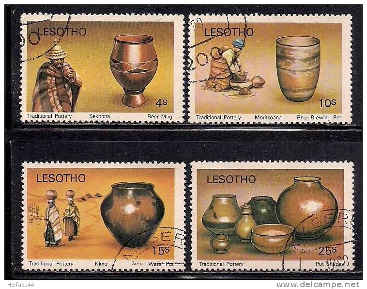 Lesotho        Traditional Pottery          Set     SC# 297-00 Used - Lesotho (1966-...)