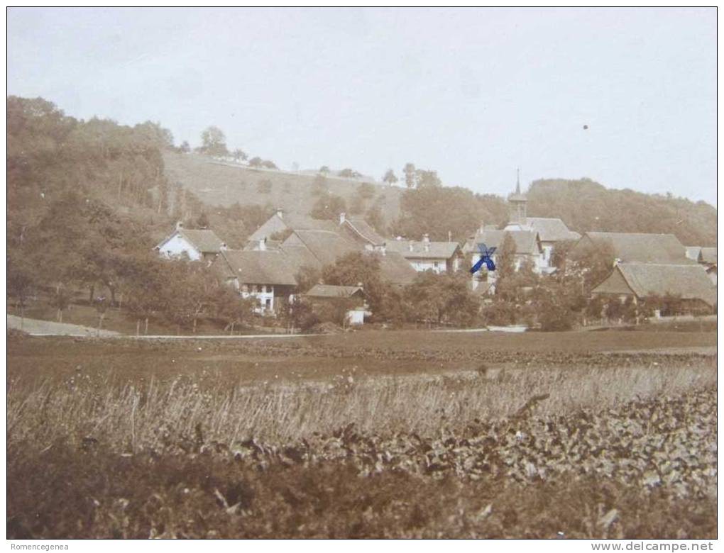 SYENS - Vue Générale - Une Petite Croix Au Stylo Au Centre De La Photo (voir Scan) - Yens