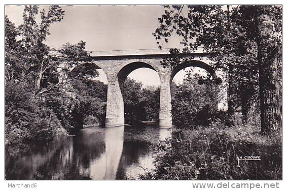 85 MONTAIGU.LE VIADUC  Editeur La Cigogne - Montaigu