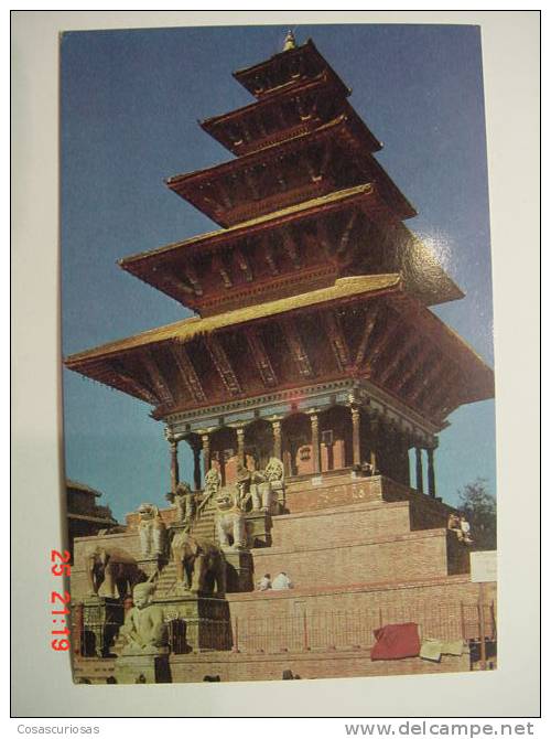 448 NYATAPOLA TEMPLE BHAKTAPUR  NEPAL    YEARS  1970  OTHERS IN MY STORE - Népal