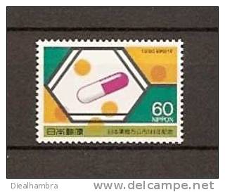 JAPAN NIPPON JAPON CENTENARY OF JAPAN PHARMACOPOEIA 1986 / MNH / 1686 - Unused Stamps