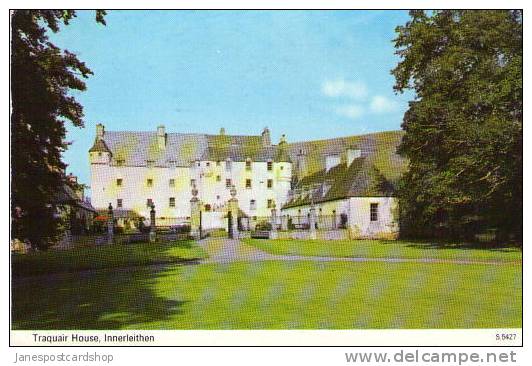 INNERLEITHEN - Traquair House - Peeblesshire - The Borders - SCOTLAND - Peeblesshire