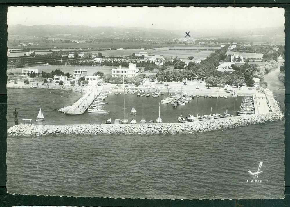 En Avion Au Dessus De La Londe Les Maures   ( Var ) - LL11087 - La Londe Les Maures