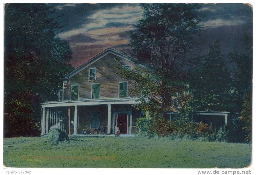 U.S.A. - NEW YORK - UTICA - GOVERNOR SEYMOUR´S RESIDENCE - AT NIGHT - FOLKS ON PORCH - 1910 - Utica