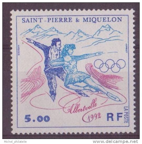 SAINT-PIERRE-ET-MIQUELON N° 559** NEUF SANS CHARNIERE  COUPLE DE PATINEURS STYLISES - Andere & Zonder Classificatie