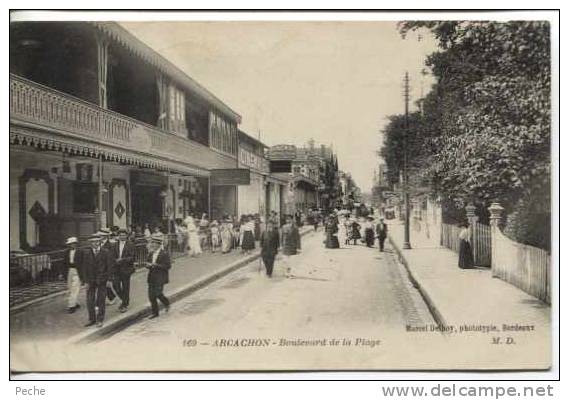 N°5866 -cpa Arcachon -boulevard De La Plage- - Arcachon