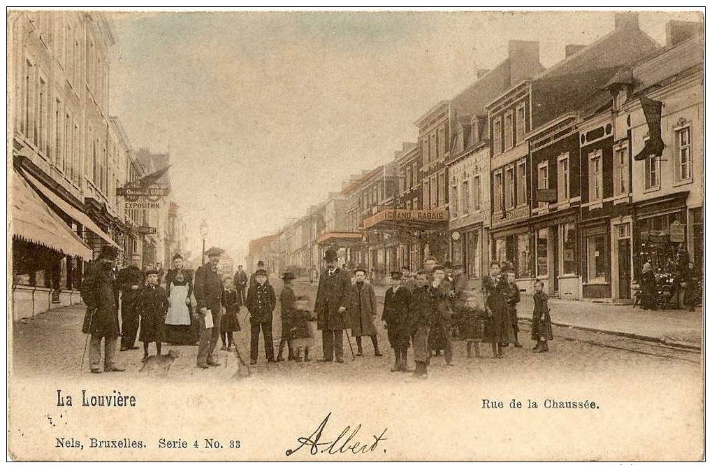 LA LOUVIERE   RUE  DE  LA  CHAUSSEE - La Louvière