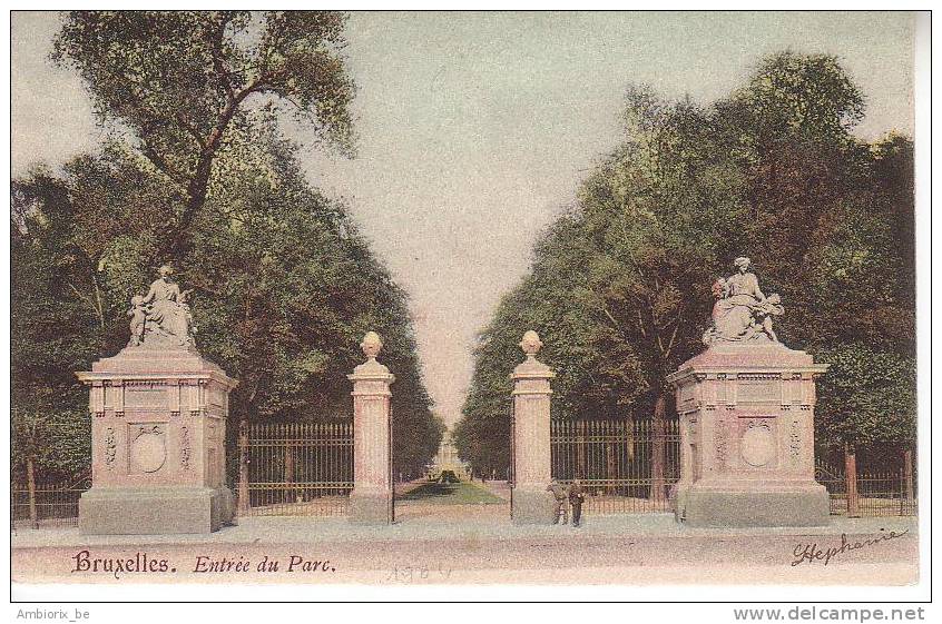 Bruxelles, Entrée Du Parc - Parks, Gärten