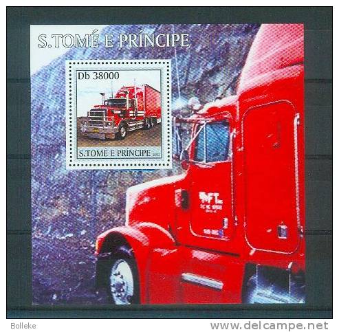 Transports - Camions - St Thomas & Principé  -  Bloc De 2003  ** - MNH - Vrachtwagens