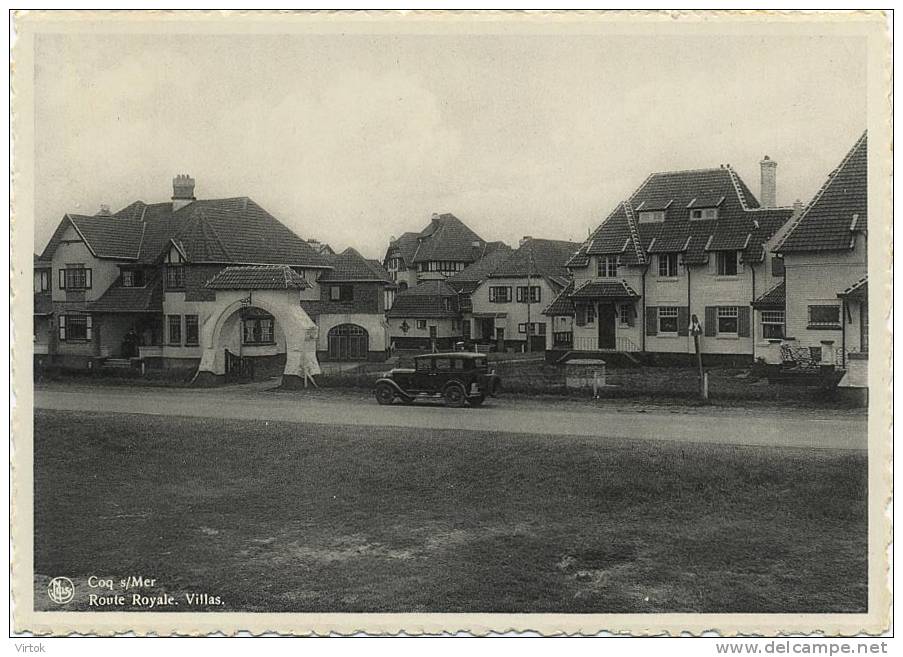 DE HAAN :  Route Royale : Villas   :  Avec Vieux Voiture    ( Groot Formaat  NELS  ) - De Haan