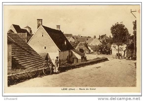 Carte Postale Ancienne Léré - Route Du Canal - Lere