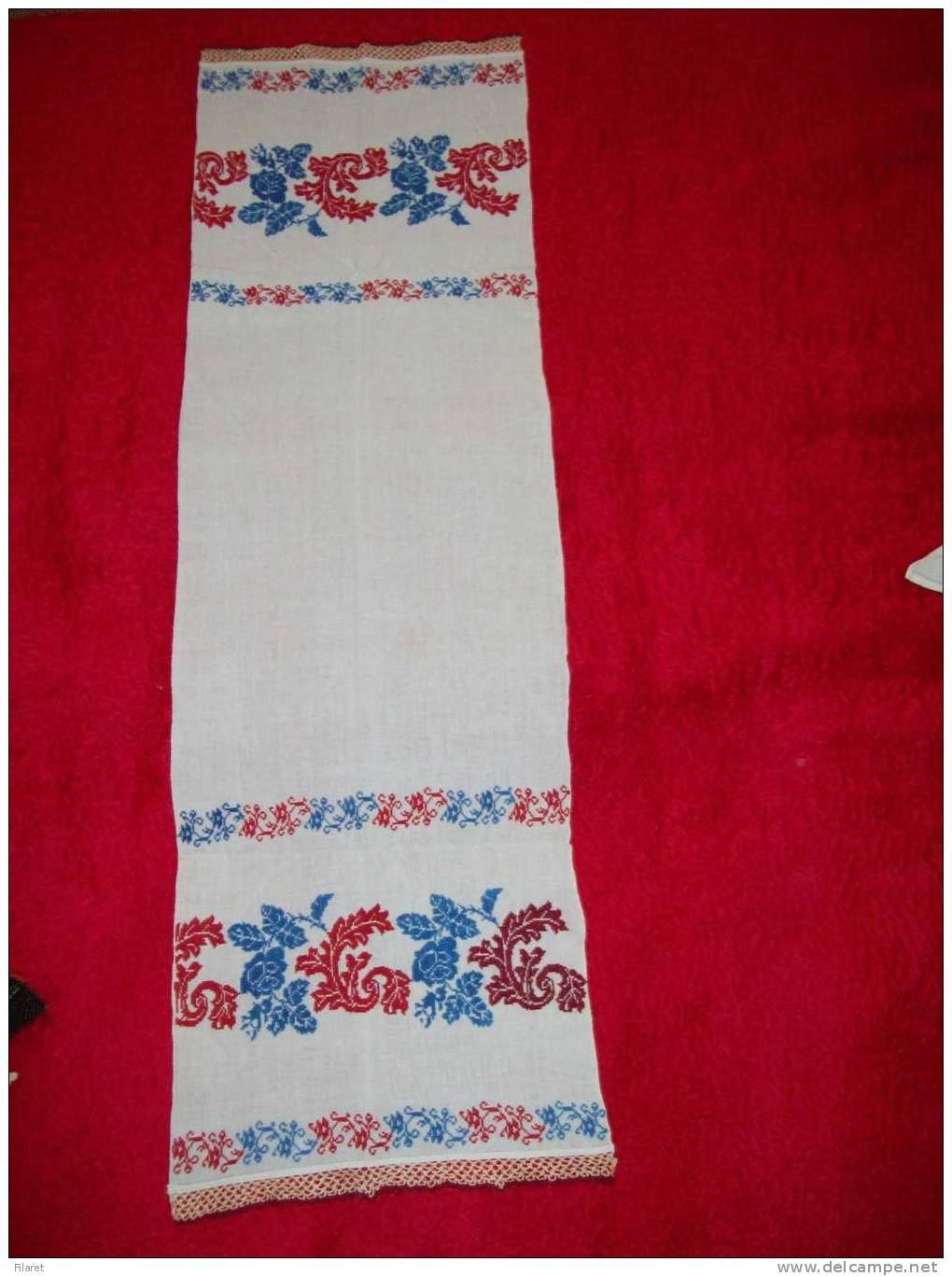 Romania-OLD TOWEL - Centrini