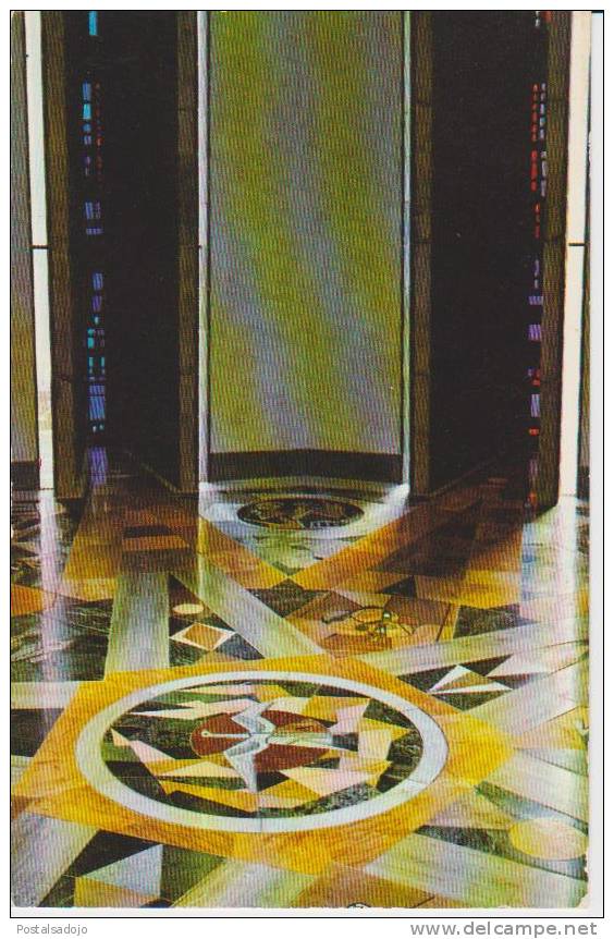 (UK326) COVENTRY CATHEDRAL. CHAPEL OF UNITY SHOWING MOSAIC FLOOR - Coventry