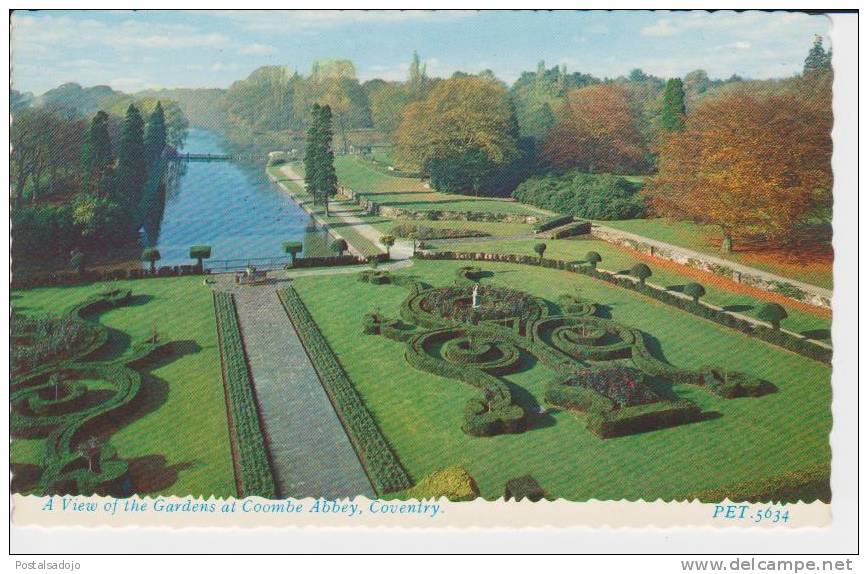 (UK331) COVENTRY . A VIEW OF THE GARDENS AT COOMBE ABBEY - Coventry