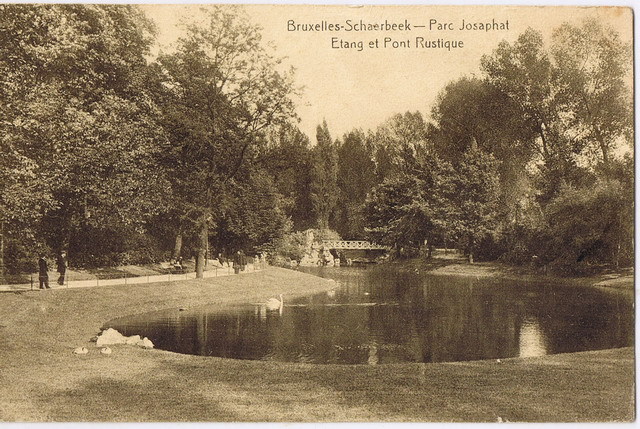 Bruxelles  Schaerbeek Parc Josaphat Etang Et Pont Rustique - Forêts, Parcs, Jardins