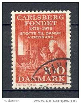 Denmark 1976 Mi. 630   100 (Ø) 100 Jahre Carlsberg Stiftung Chemiker Im Laboratorium - Oblitérés
