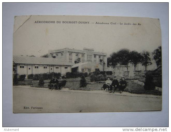 Aerodrome Du Bourget ,le Jardin Des As - Le Bourget