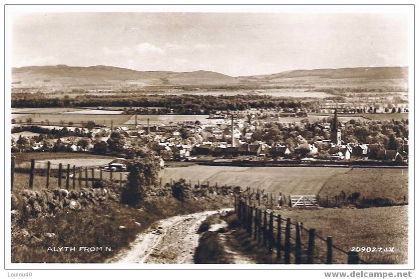 SCOTLAND - ALYTH FROM N. - Perthshire