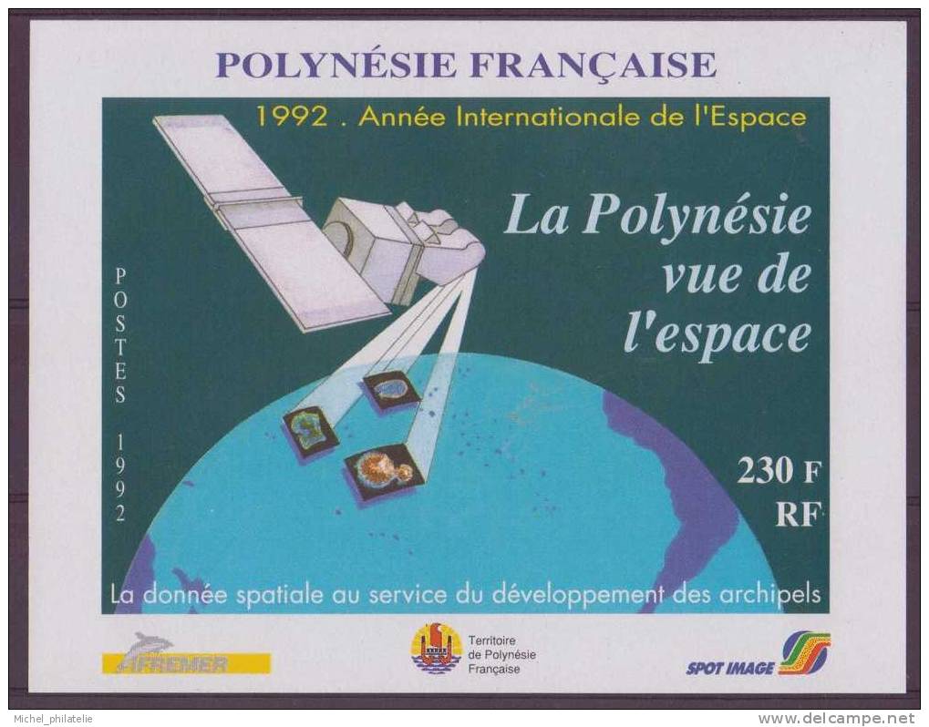 POLYNESIE N° 19  B.F** NEUF SANS CHARNIERE ANNEE INTERNATIONALE DE L'ESPACE - Blokken & Velletjes