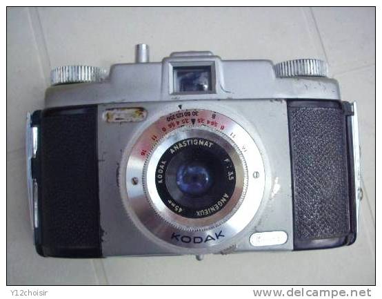 APPAREIL PHOTO KODAK ANASTIGMAT ANGENIEUX  F : 3,5 45 MM + 6 PLAQUETTES INDICATIVES METAL - Fotoapparate