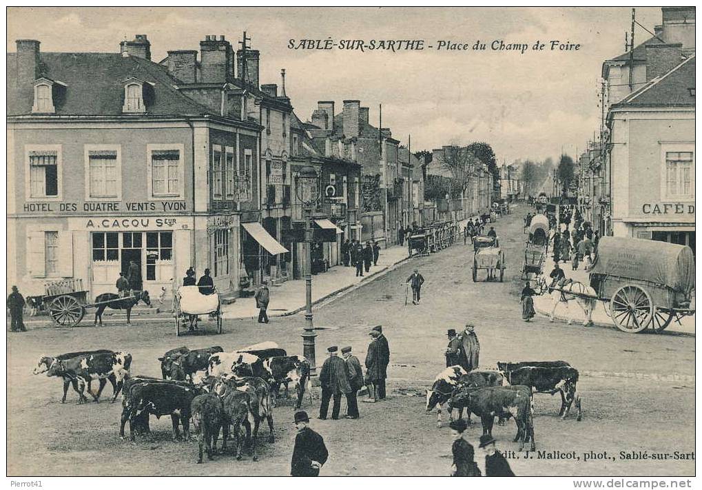 PLACE DU CHAMP DE FOIRE - Sable Sur Sarthe