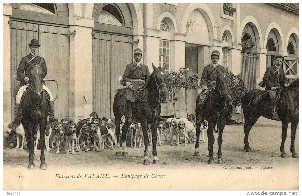 FALAISE Environs (14) équipage De Chasse à Courre Cavaliers Meute - Falaise