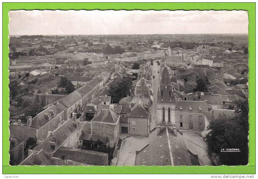 NEUVILLE EN POITOU - VUE PRISE DU CHATEAU D'EAU - Carte écrite En - Neuville En Poitou