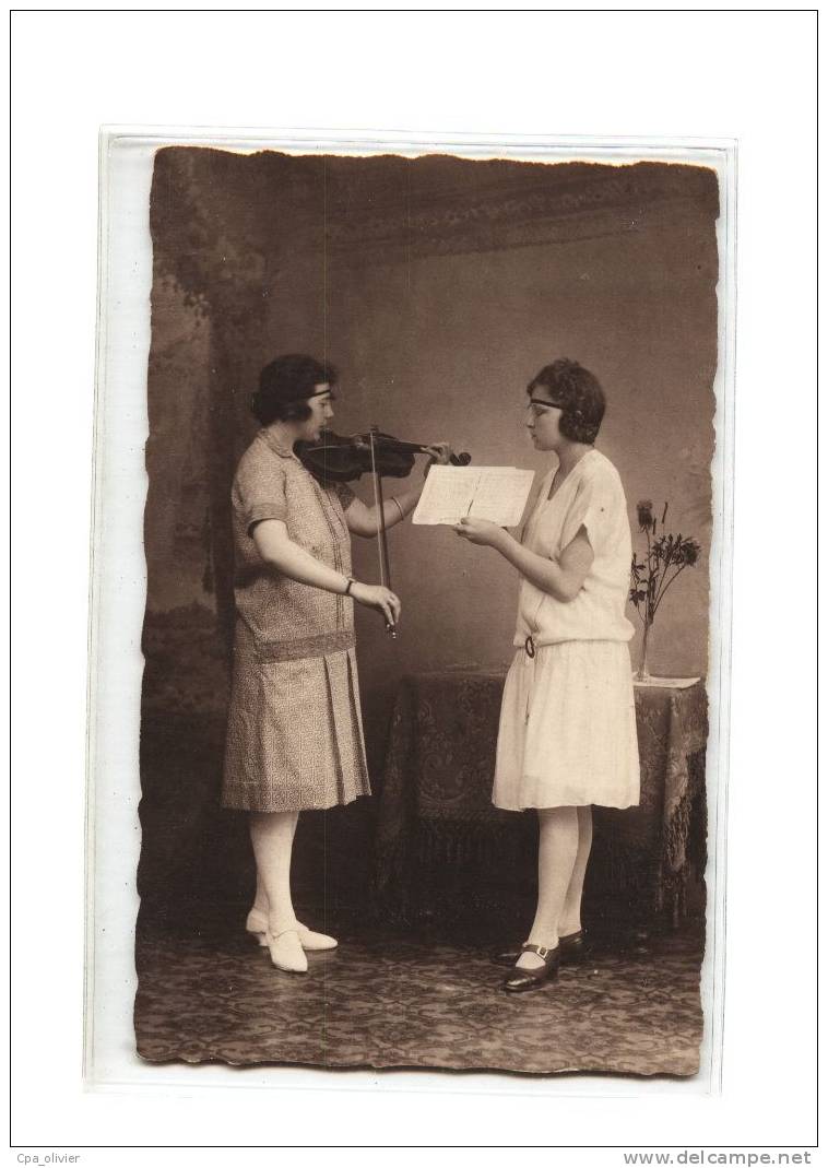 TH MUSIQUE Carte Photo, Violoniste, Violon, Répétition, Concert, 193? - Musique Et Musiciens