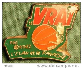 PAU ORTHEZ BASKET BALL CLUB - LE VRAI -  L'ELAN ET LE PANACHE - Basketbal