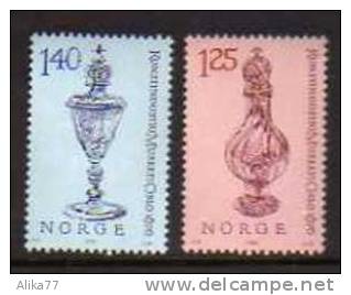 NORVEGE        Neuf **    Y. Et T. N° 678/679      Cote: 2.00 Euros - Neufs