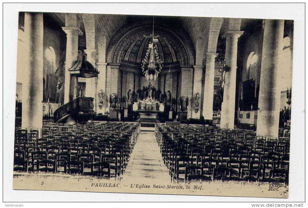 Q9 - PAUILLAC - L'église Saint-Martin - La Nef - Pauillac