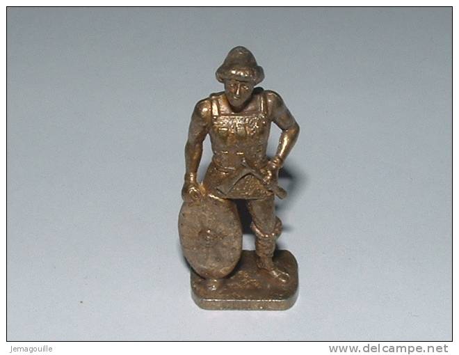 KINDER - K95 N°110 - HUN 4 - Figurine Sans Bpz - Metal Figurines