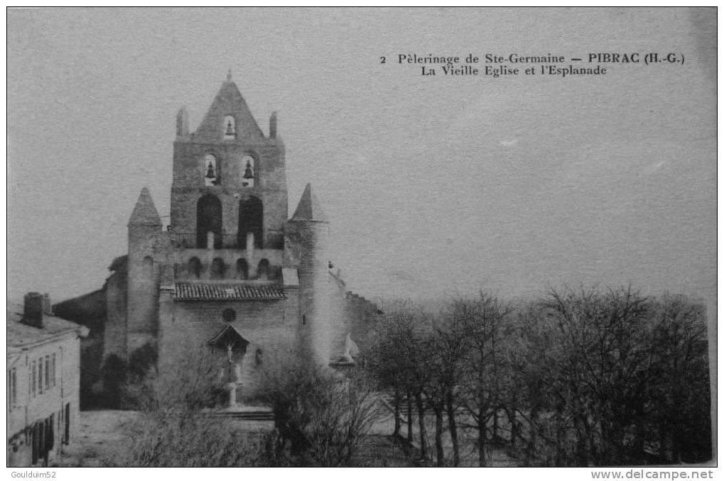 La Vieille église Et L´esplanade - Pibrac