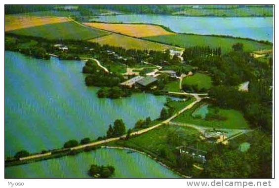 01 VILLARS LES DOMBES Parc Ornithologique Departemental De La Dombes Vue Aerienne Au 1° Plan L'Etang Des Pelicans - Villars-les-Dombes