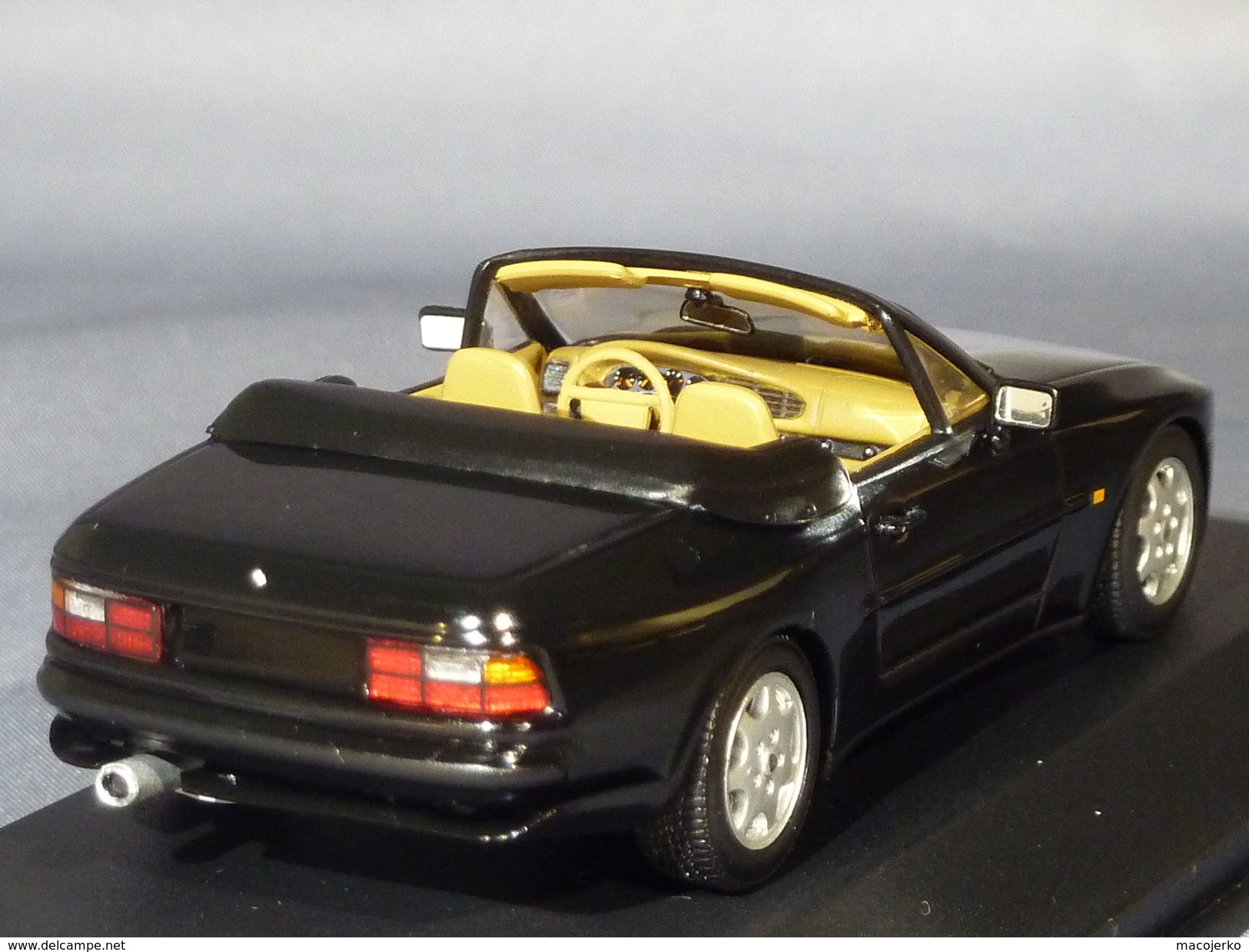 Minichamps 400062232, Porsche 944 Cabriolet 1991 1:43 - Minichamps