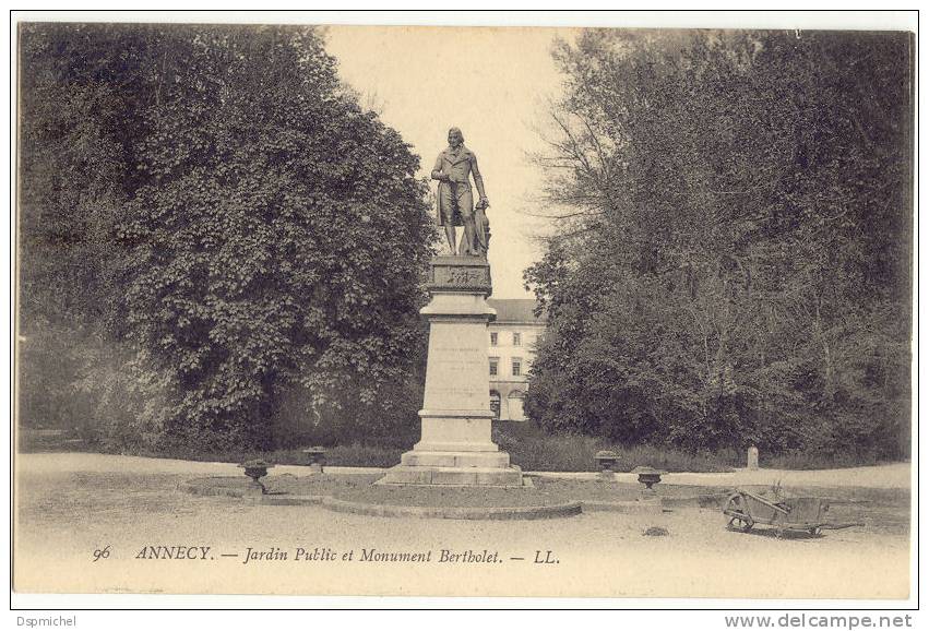 Annecy - Jardin Public Et Monument Public - Annecy