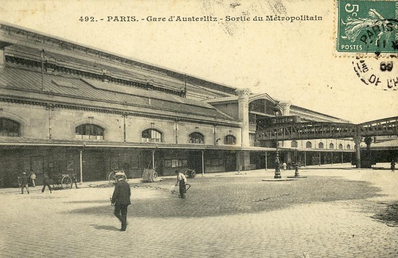 Paris 75013 - Chemins De Fer  Gare D'Austerlitz - Sortie Du Métropolitain - Métro Parisien, Gares