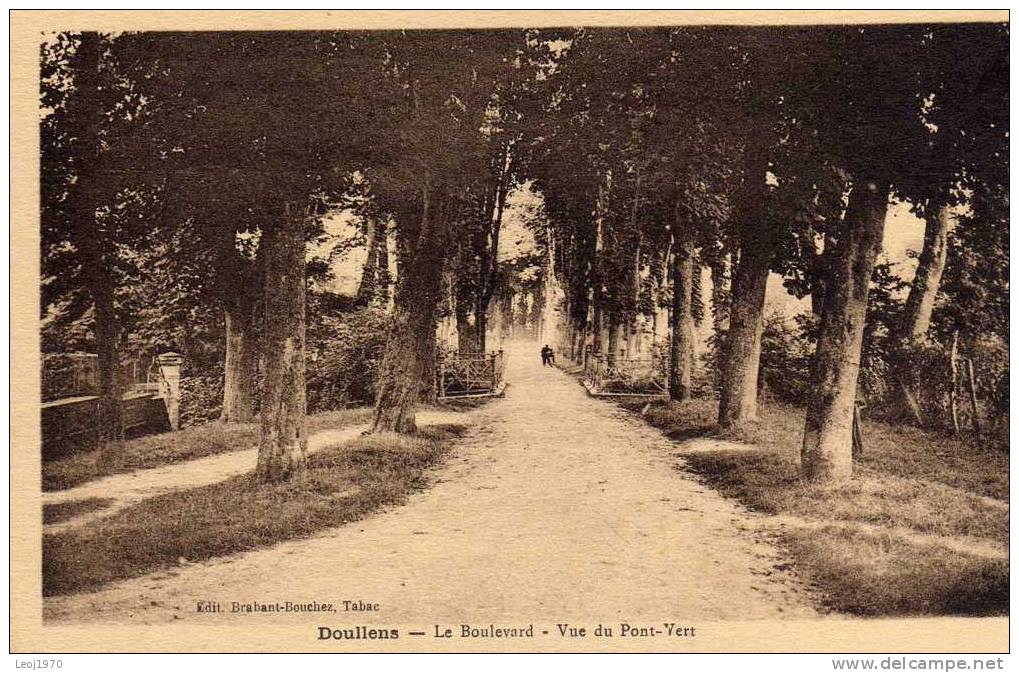 PICARDIE SOMME DOULLENS  - Le Boulevard - Vue Du Pont-Vert- Neuve - Doullens