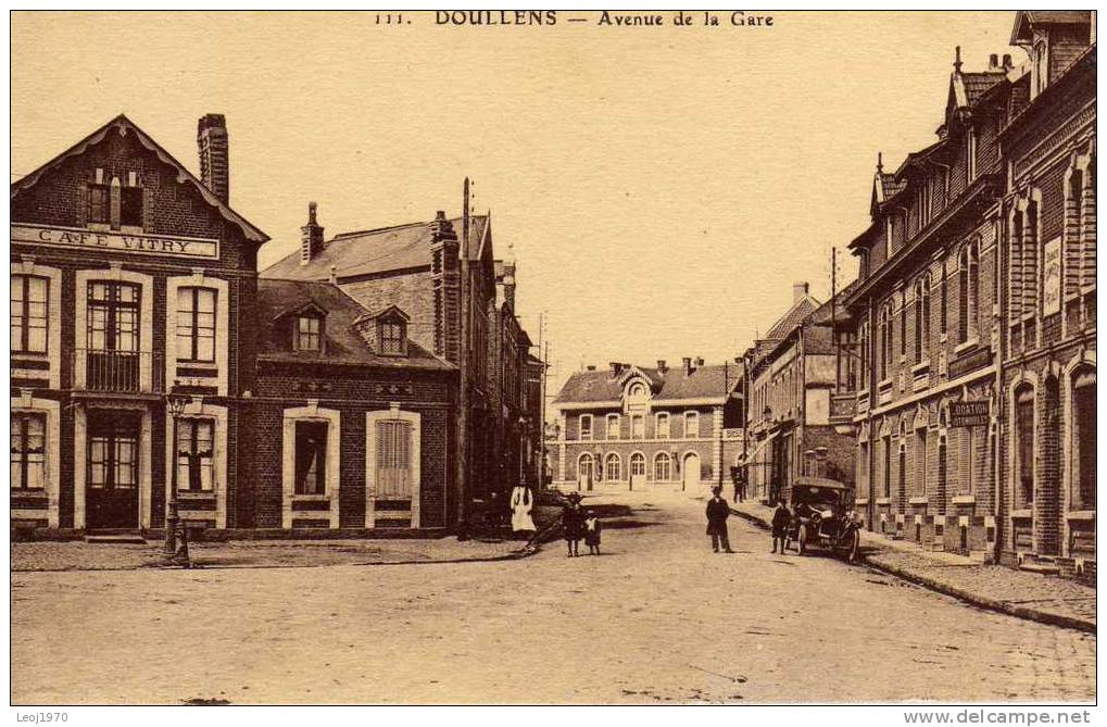 PICARDIE SOMME DOULLENS  - 111 - Avenue Du Bourg - Neuve - Doullens