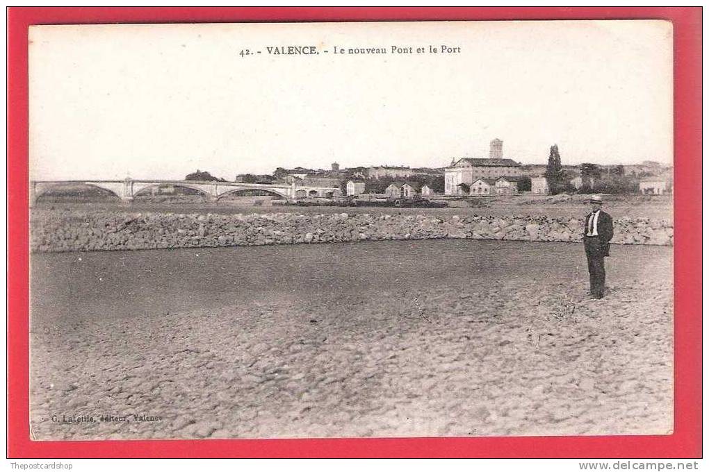 CPA  - 26 VALENCE No.42 LE NOUVEAU PONT ET LE PORT FRANCE - Valence