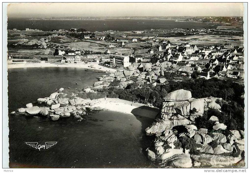 PLOUMANAC'H EN PERROS GUREC    -   Plages De La Bastille Et De Saint-Guirec (vue Aérienne). - Ploumanac'h