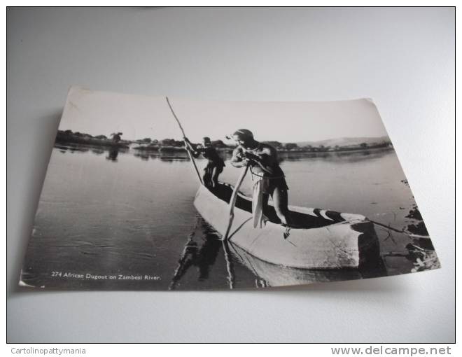 Zambesi River Canoa Indigena - Zambia