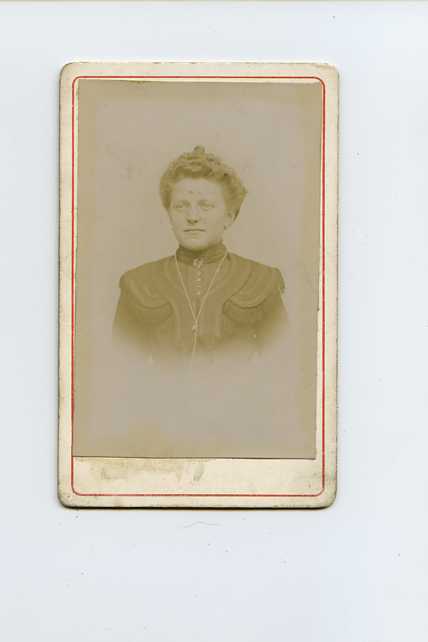 012031/35   -   Photo Sur Carton Une Femme Par Jules Baisez à TOURCOING  Format  6,5 X 10,6 Cm - Oud (voor 1900)