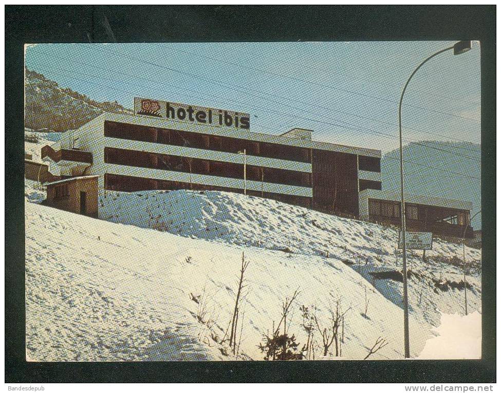 Moutiers (73) - Hôtel IBIS ( Colline De Champoulet En L´état) - Moutiers