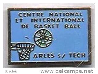 Centre National Et International De Basket Ball Arles S/ Tech - Basketball